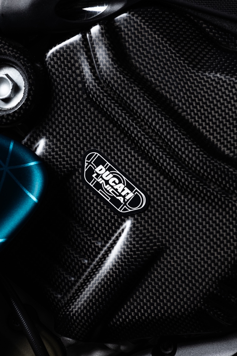 Motocykel Ducati Panigale V4 Henry of Paris